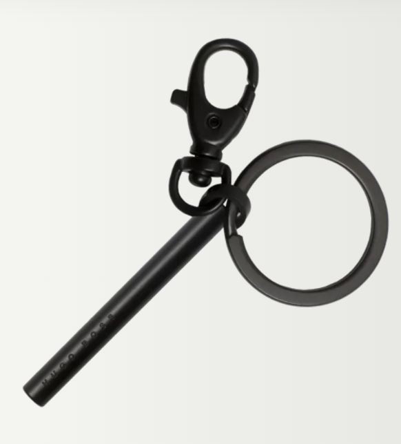 Privjesak Essential Matte Black - Hugo Boss