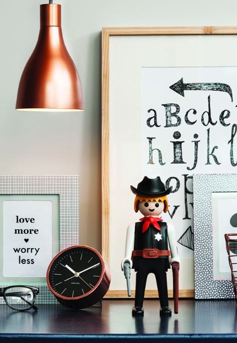 Sat budilica Minimal Copper, crni